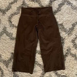Lululemon gauchos